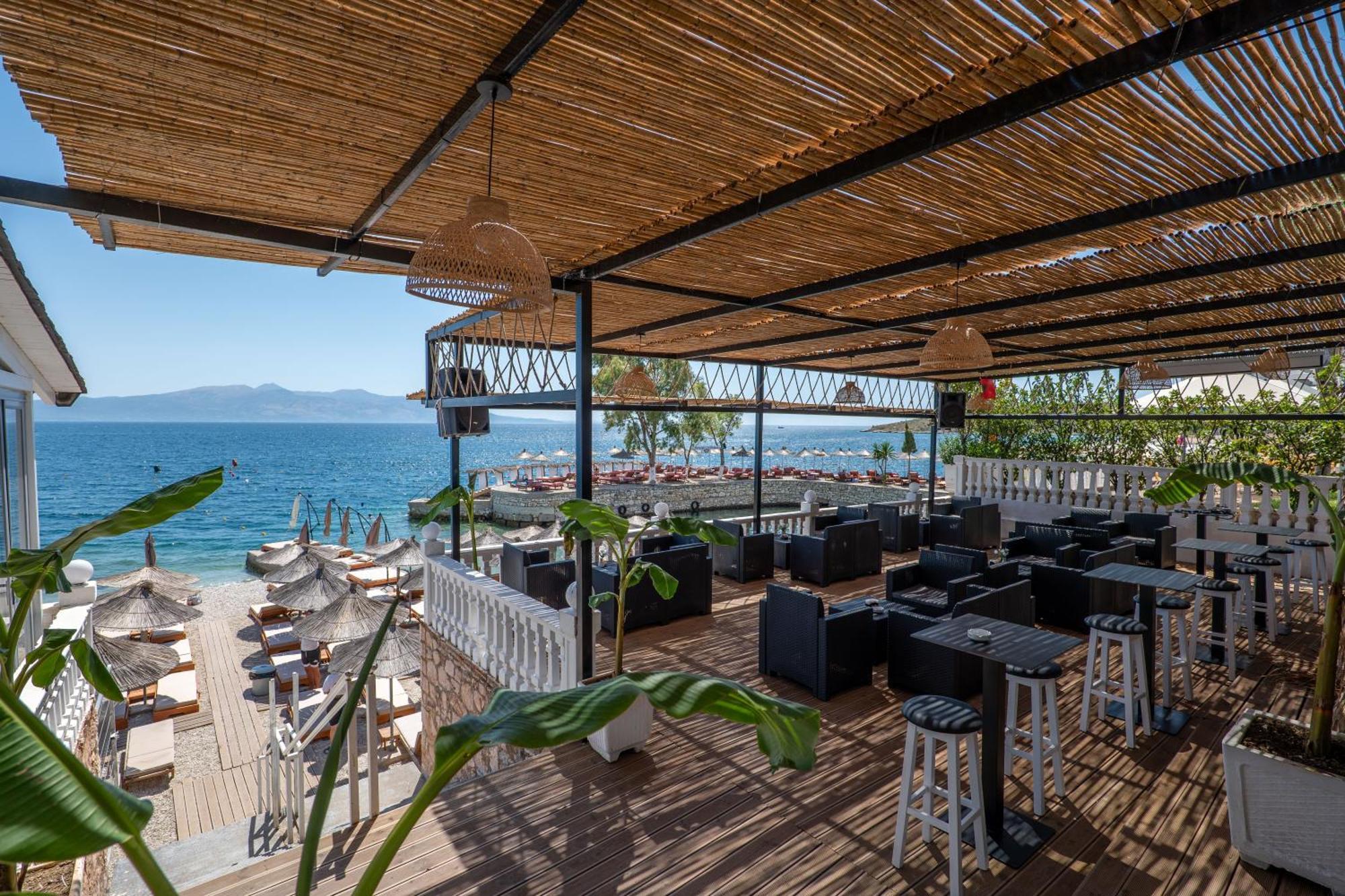 Hotel Kompleks Joni ساراندا المظهر الخارجي الصورة