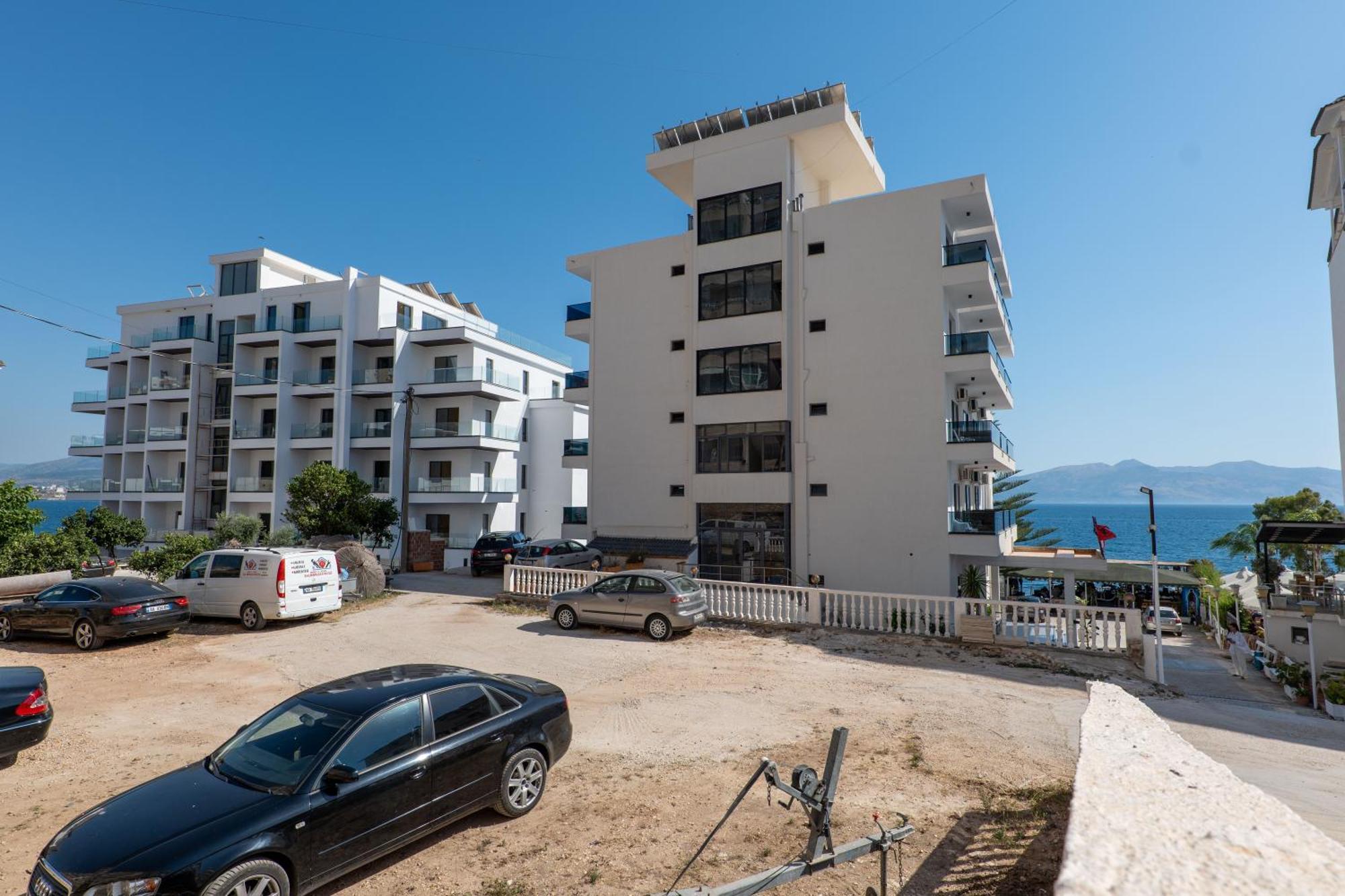 Hotel Kompleks Joni ساراندا المظهر الخارجي الصورة