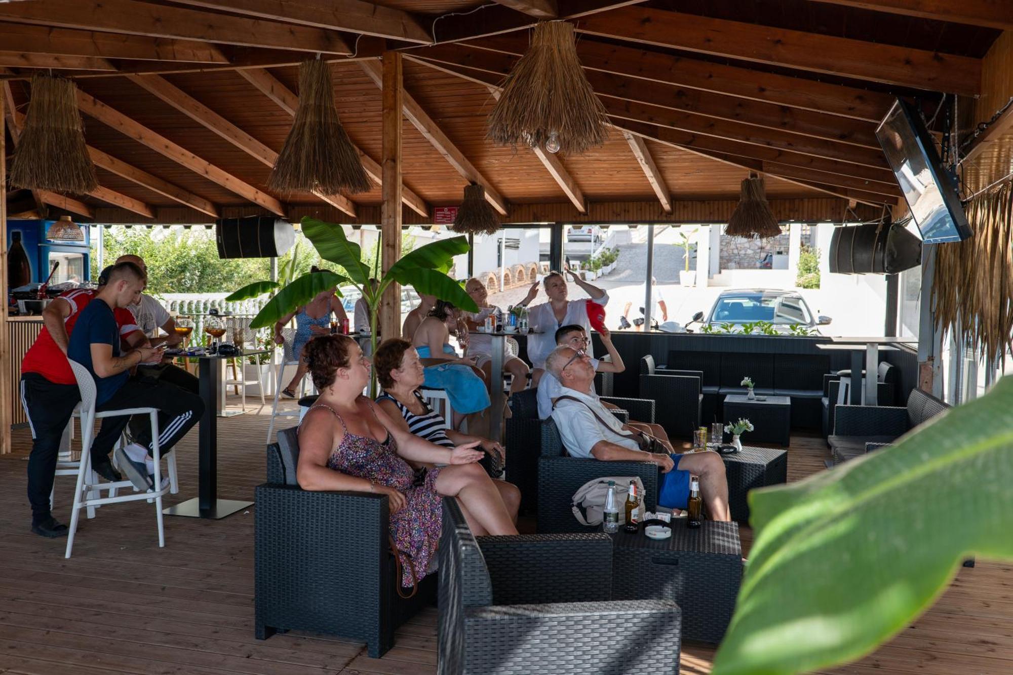 Hotel Kompleks Joni ساراندا المظهر الخارجي الصورة