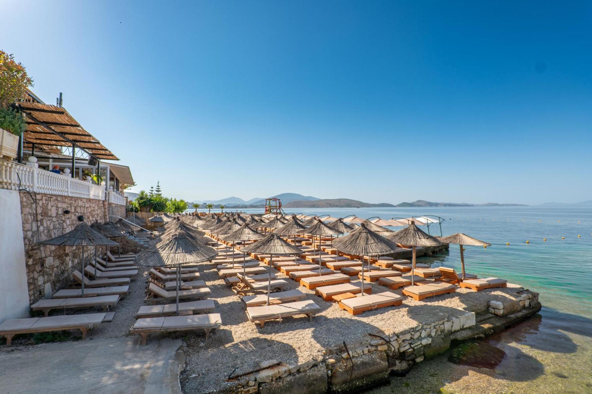 Hotel Kompleks Joni ساراندا المظهر الخارجي الصورة