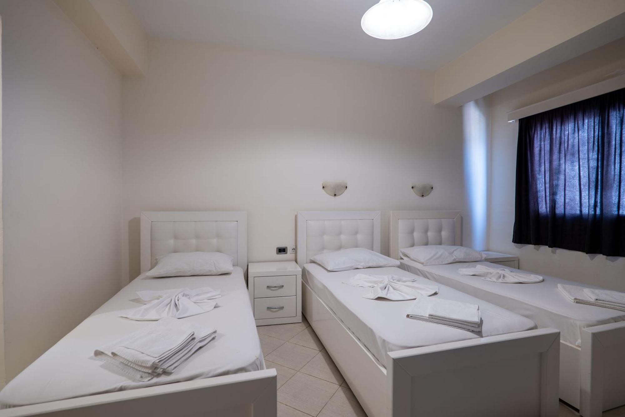 Hotel Kompleks Joni ساراندا المظهر الخارجي الصورة
